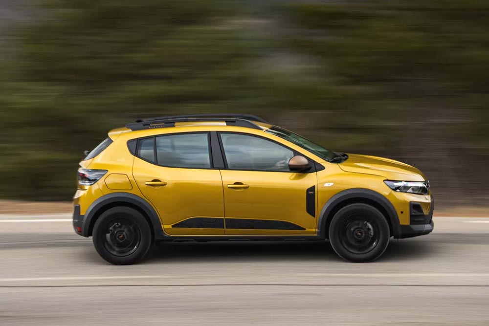 https://cdn.autogreeknews.gr/wp-content/uploads/2026/05/Renault-Dacia-Sandero-Stepway-2026-1.jpg