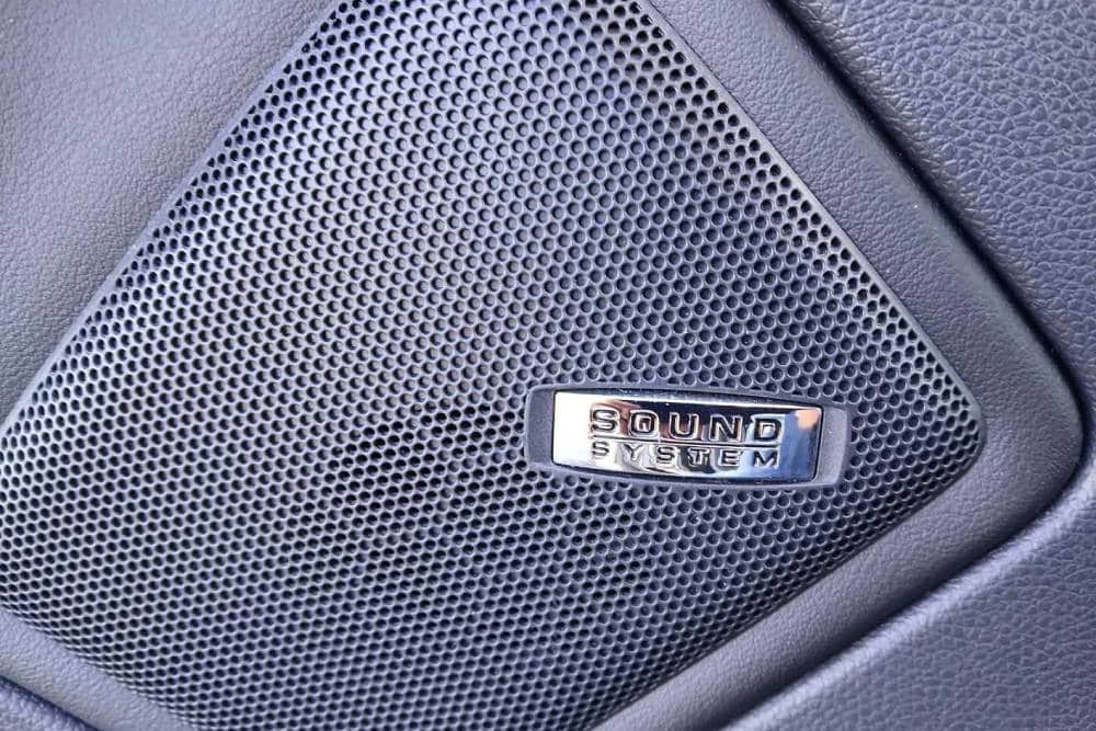 https://cdn.autogreeknews.gr/wp-content/uploads/2026/05/Skoda_Octavia_Combi_16_TDI_2013_for_sale-3.jpg