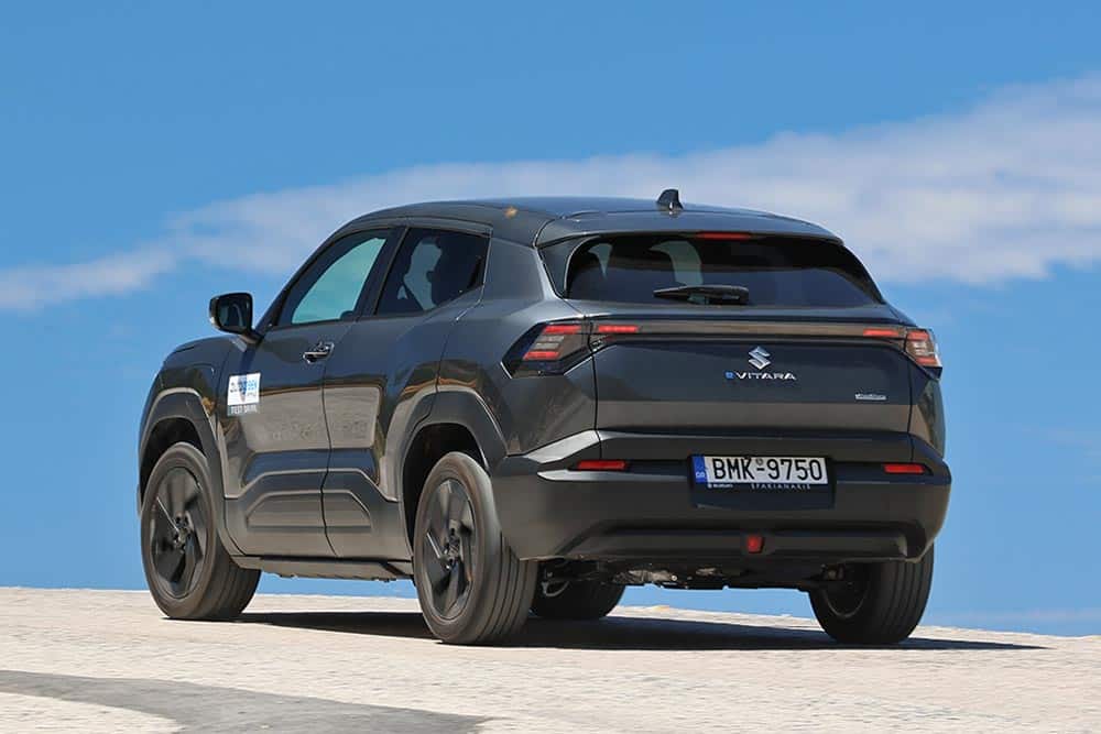 https://cdn.autogreeknews.gr/wp-content/uploads/2026/05/Suzuki-e-Vitara-4WD-15.jpg