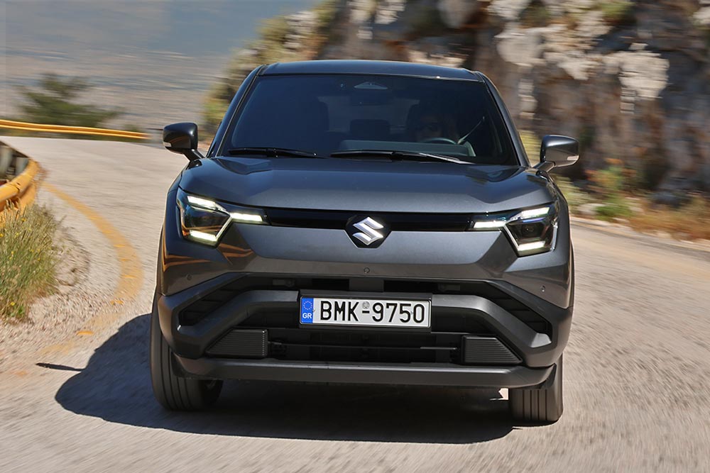 https://cdn.autogreeknews.gr/wp-content/uploads/2026/05/Suzuki-e-Vitara-4WD-28.jpg