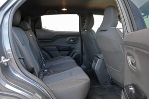 Suzuki e Vitara interior (17)
