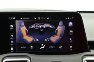 Suzuki e Vitara interior (6)