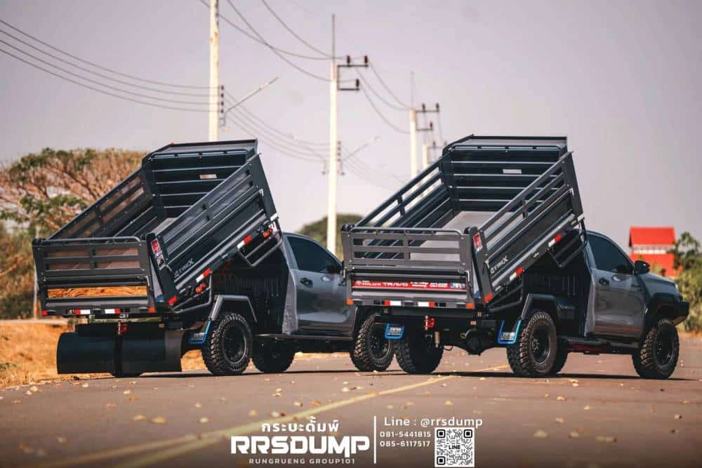 https://cdn.autogreeknews.gr/wp-content/uploads/2026/05/Toyota-Hilux-Travo-RRS-dump-truck-series-16-2048x1-1.jpg