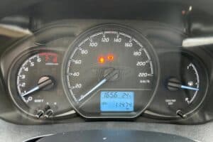 Toyota-Yaris-2019-7