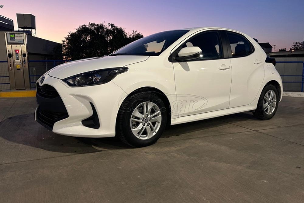 Προσφορά Toyota Yaris Hybrid με 2.070 χιλιόμετρα