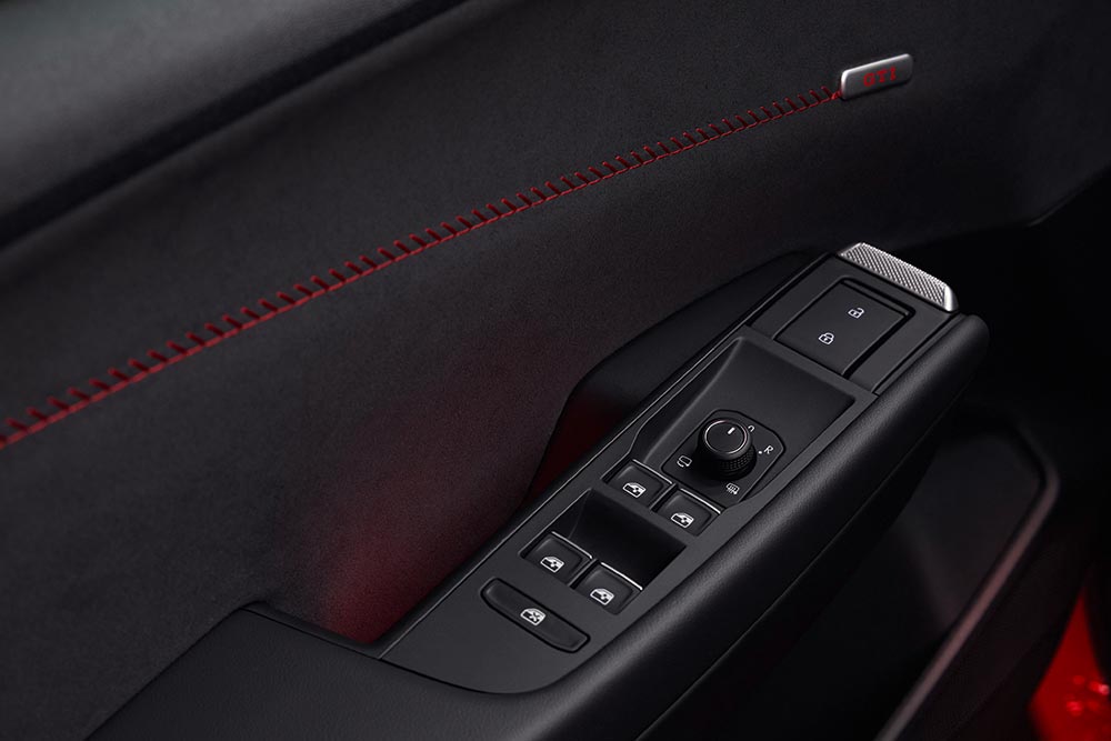 https://cdn.autogreeknews.gr/wp-content/uploads/2026/05/VW-ID.-Polo-GTI-10.jpg