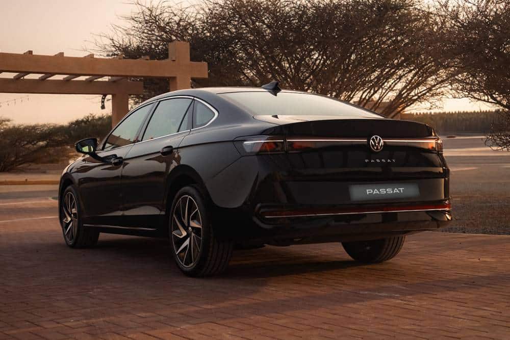 https://cdn.autogreeknews.gr/wp-content/uploads/2026/05/VW_Passat_2026_sedan_Saudi_Arabia-7.jpg
