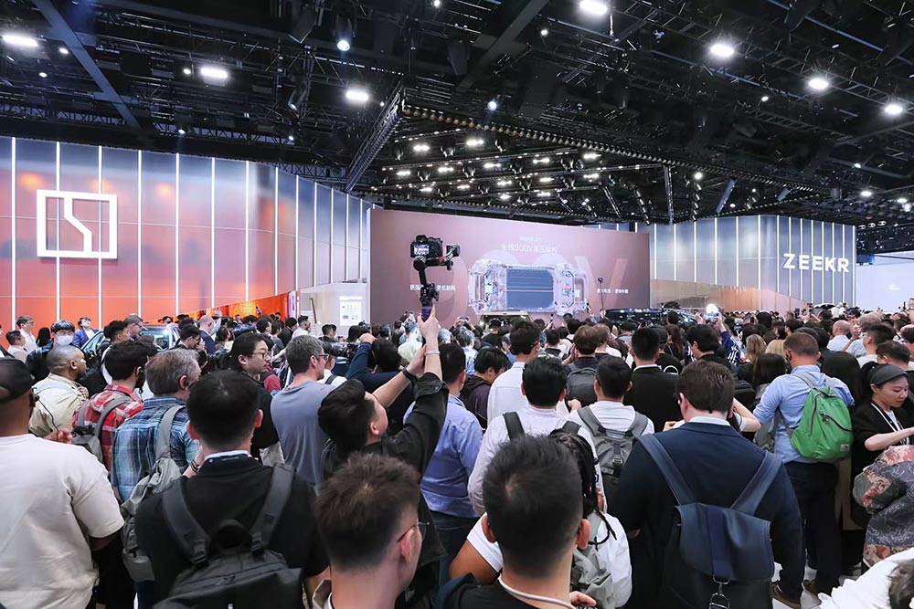 https://cdn.autogreeknews.gr/wp-content/uploads/2026/05/Zeekr-Auto-China-2026-3.jpg