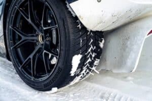 bugatti tourbillon snow testing (3)