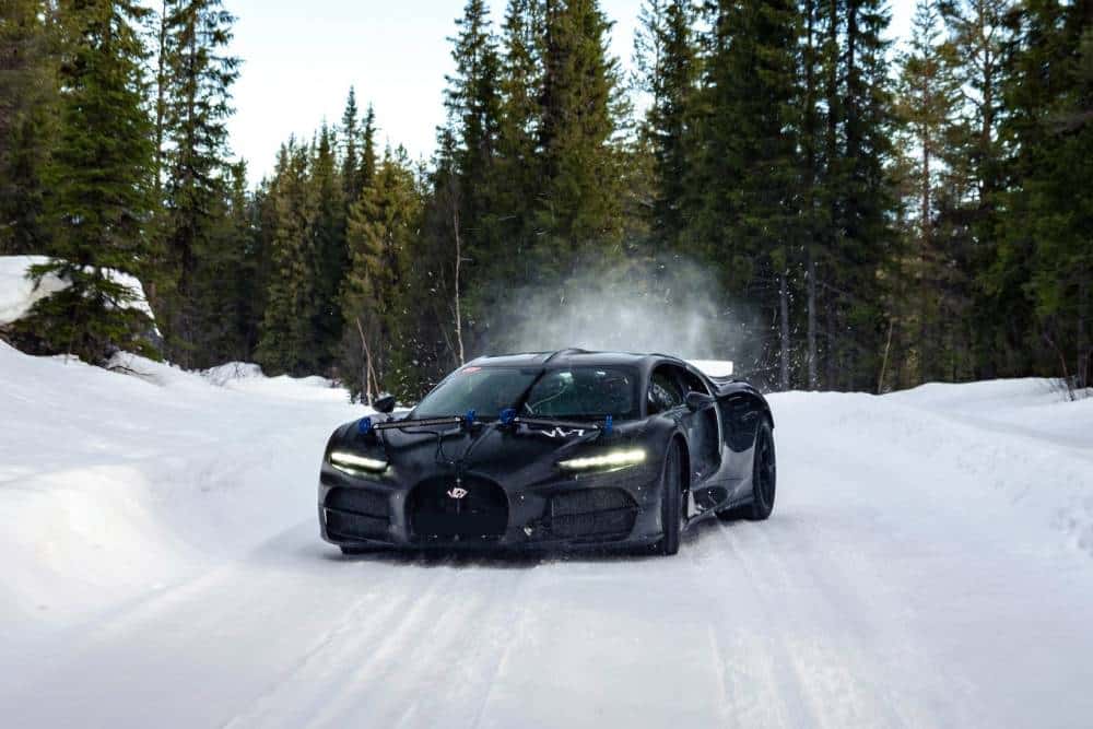 https://cdn.autogreeknews.gr/wp-content/uploads/2026/05/bugatti-tourbillon-snow-testing-7.jpg