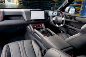 byd shark 6 dynamic cab (2)