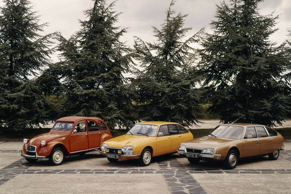 https://cdn.autogreeknews.gr/wp-content/uploads/2026/05/citroen_2cv_28.jpg