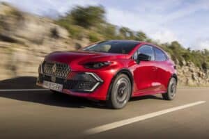 Νέο Renault Clio LPG ξεχνάει να φουλάρει με 1.450 χλμ. αυτονομία