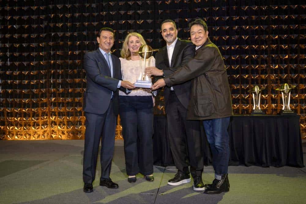https://cdn.autogreeknews.gr/wp-content/uploads/2026/05/hyundai-ioniq-6-awards-10.jpg
