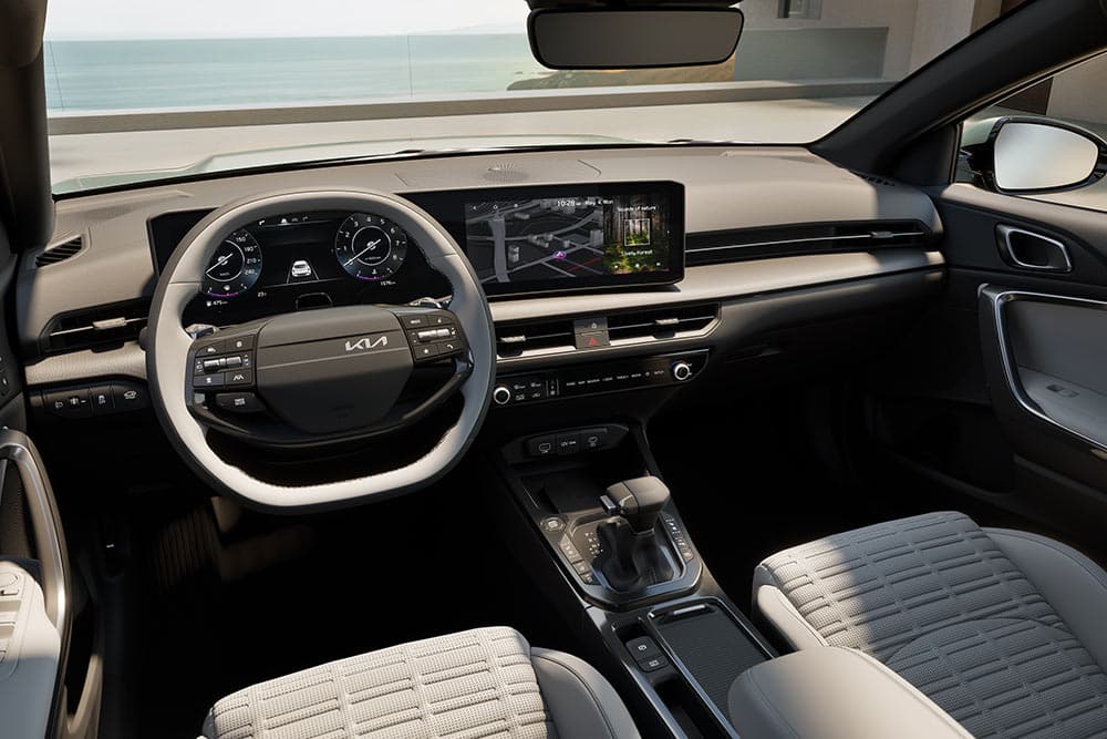 https://cdn.autogreeknews.gr/wp-content/uploads/2026/05/kia-XCeed-2026-3.jpg