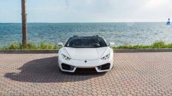 Ταλαίπωρη Lamborghini Huracan με 86.000 χλμ.