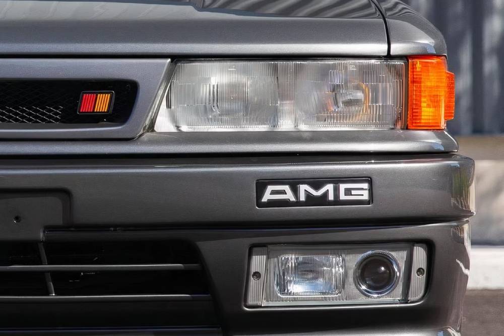 https://cdn.autogreeknews.gr/wp-content/uploads/2026/05/mitsubishi-galant-amg-02.jpg