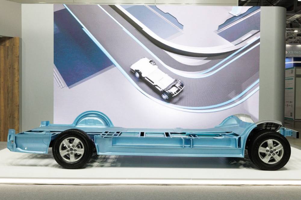 https://cdn.autogreeknews.gr/wp-content/uploads/2026/05/new-gaz-platform-02.jpg