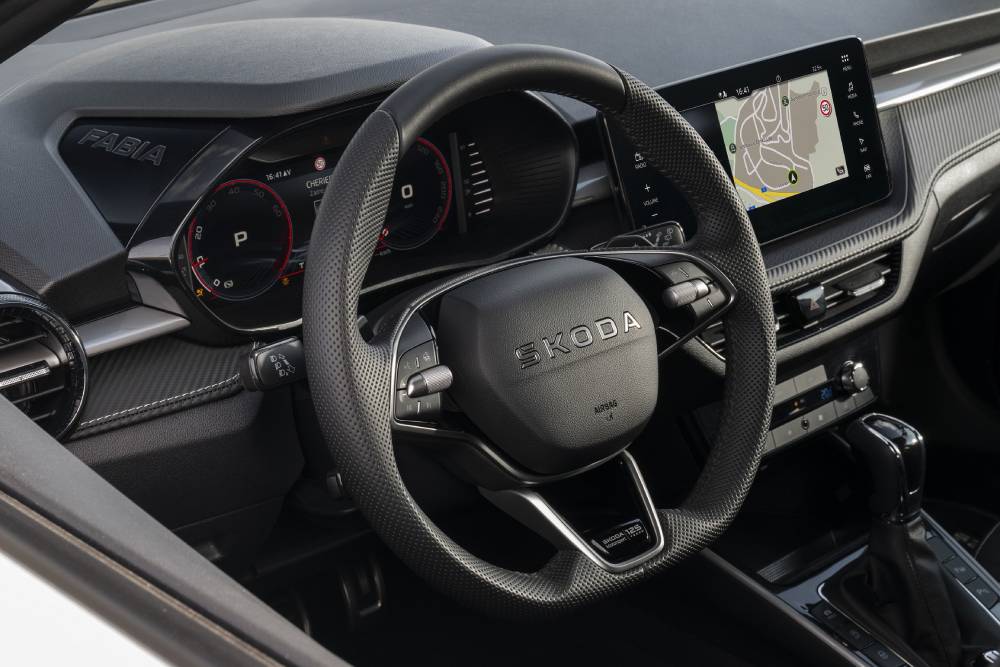 https://cdn.autogreeknews.gr/wp-content/uploads/2026/05/new-skoda-fabia-motorsport-edition-2.jpg