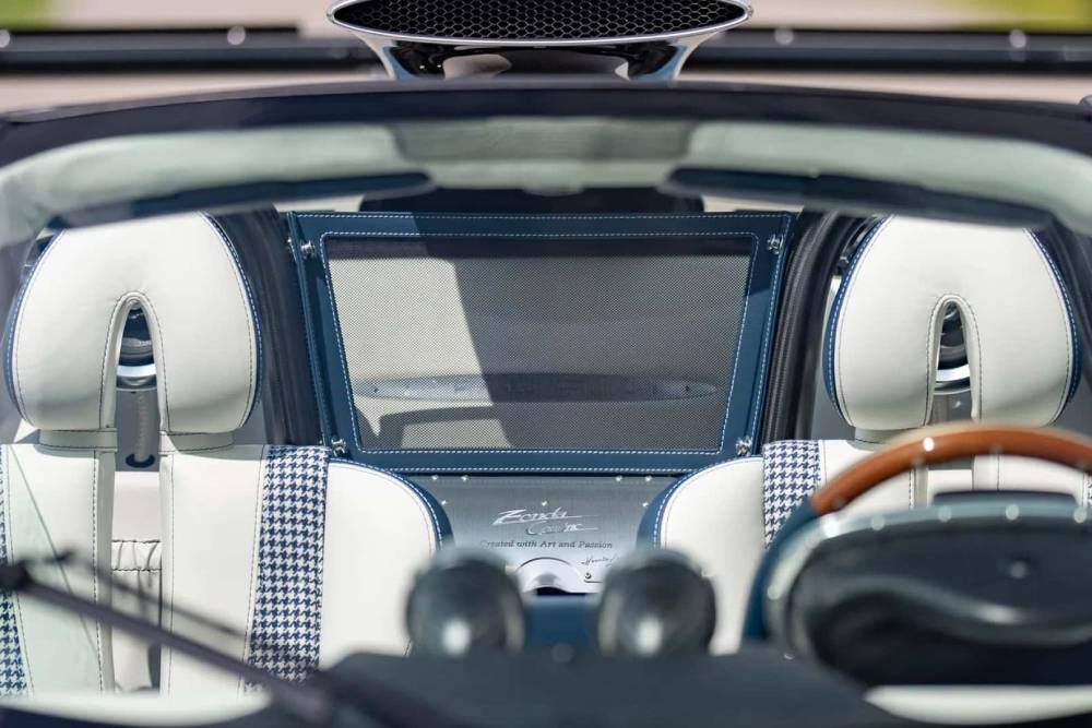 https://cdn.autogreeknews.gr/wp-content/uploads/2026/05/pagani-zonda-cervino-4.jpg
