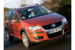volkswagen_crosstouran_412