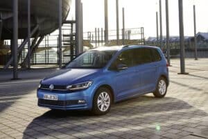 volkswagen_touran_tsi_500