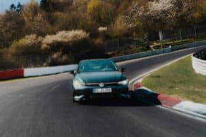 vw-golf-gti-edition-50-nurburgring-record (3)