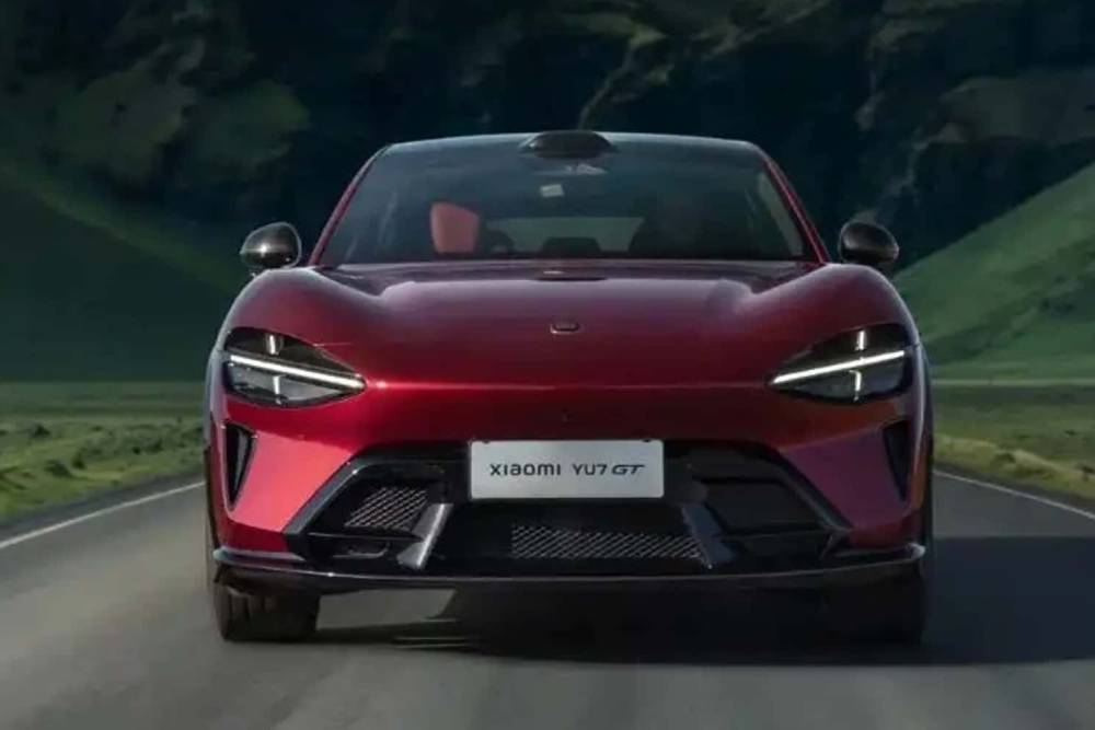 https://cdn.autogreeknews.gr/wp-content/uploads/2026/05/xiaomi-yu7-gt-2.jpg