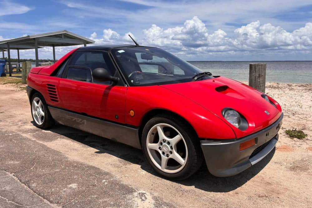 https://cdn.autogreeknews.gr/wp-content/uploads/2026/06/1992-Autozam-AZ1-Cars-Bids-00010-2048x1536-1.jpg
