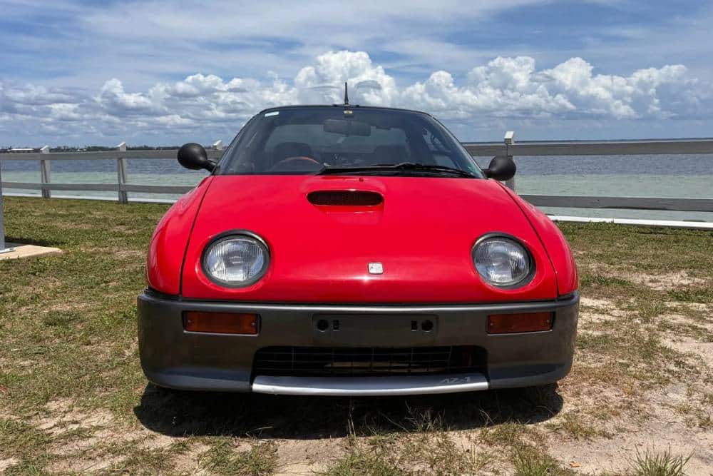 https://cdn.autogreeknews.gr/wp-content/uploads/2026/06/1992-Autozam-AZ1-Cars-Bids-00016-2048x1536-1.jpg