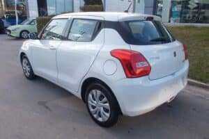 2023 Suzuki Swift GL HYBRID AUTO (5)