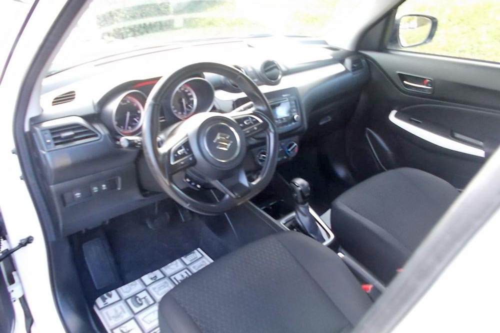 https://cdn.autogreeknews.gr/wp-content/uploads/2026/06/2023-Suzuki-Swift-GL-HYBRID-AUTO-6.jpg