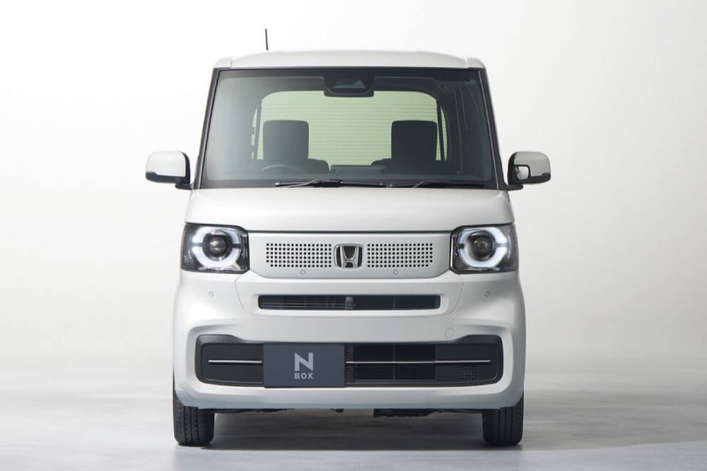 https://cdn.autogreeknews.gr/wp-content/uploads/2026/06/2026-honda-n-box-09.jpg