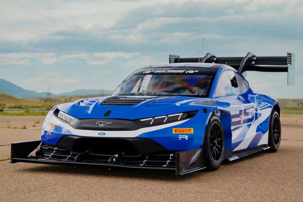 https://cdn.autogreeknews.gr/wp-content/uploads/2026/06/2026_Super_Mustang_Mach-E_EV_demonstrator_4_20-1.jpg