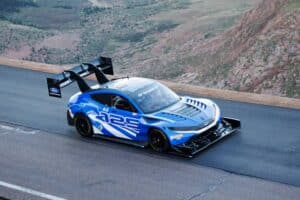 Θρίαμβος της Ford στην ανάβαση Pikes Peak