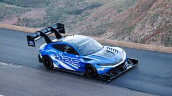 Θρίαμβος της Ford στην ανάβαση Pikes Peak