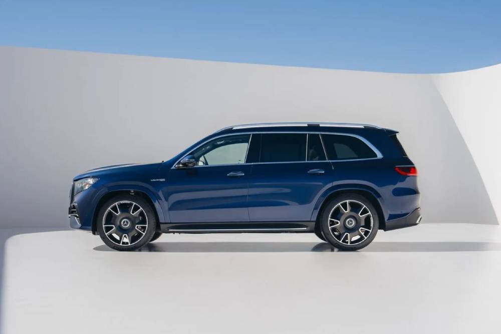 https://cdn.autogreeknews.gr/wp-content/uploads/2026/06/2027-Mercedes-AMG-GLE-GLS-63-28-2048x1366-1.jpg