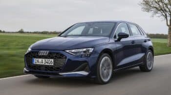 Νέο Audi A3 με αλλαγμένο εσωτερικό παρκάρει μόνο του