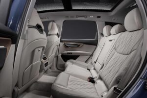 Audi Q7 (14)