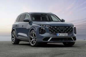 Audi Q7 (4)