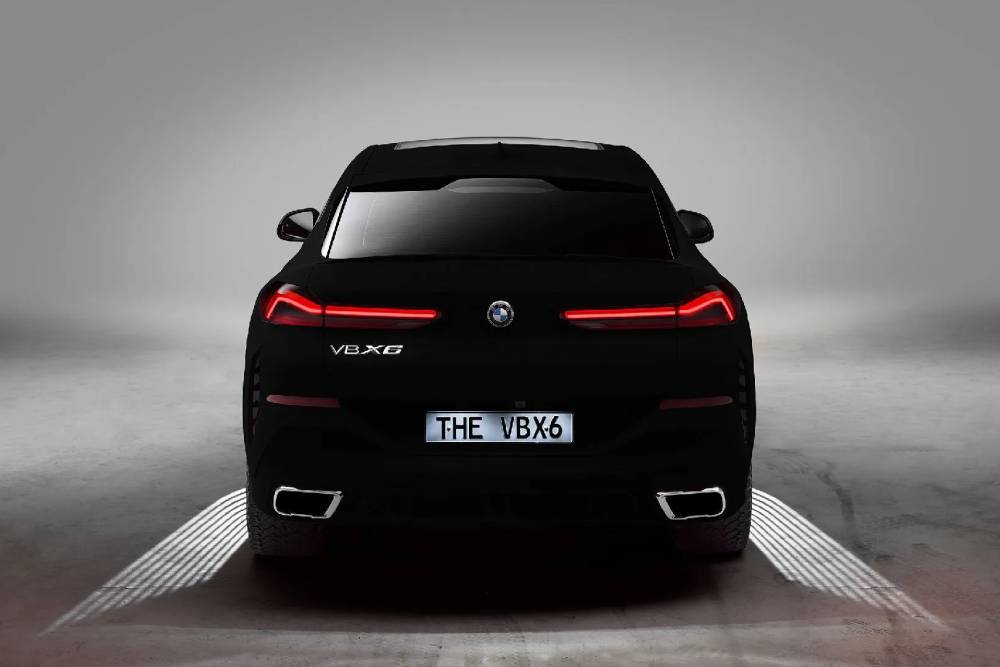 https://cdn.autogreeknews.gr/wp-content/uploads/2026/06/BMW-X6-Vantablack-2.jpg