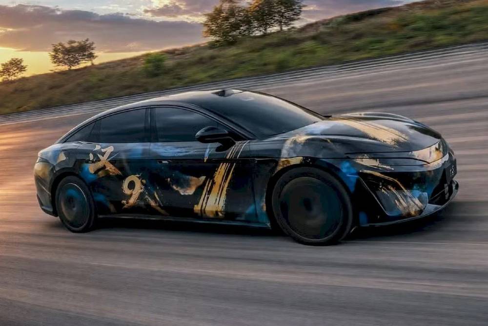 https://cdn.autogreeknews.gr/wp-content/uploads/2026/06/BYD-Great-Han-6.jpg