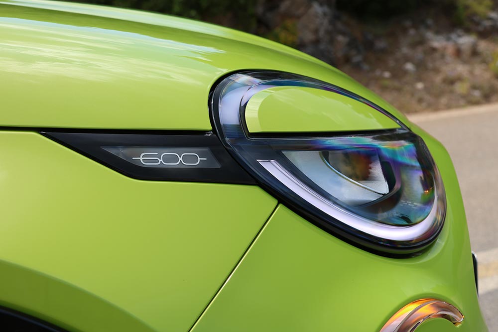 https://cdn.autogreeknews.gr/wp-content/uploads/2026/06/Fiat-600-1.2-Hybrid-145-15-1.jpg