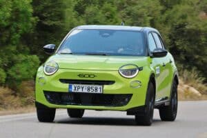 Fiat 600 1.2 Hybrid 145 (4)