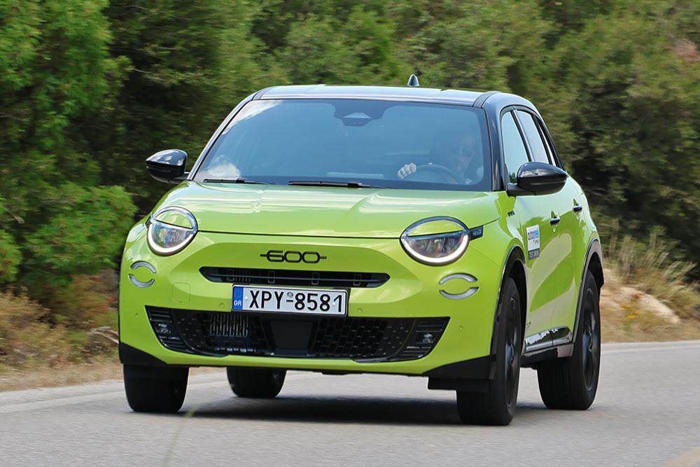 https://cdn.autogreeknews.gr/wp-content/uploads/2026/06/Fiat-600-1.2-Hybrid-145-4-1.jpg