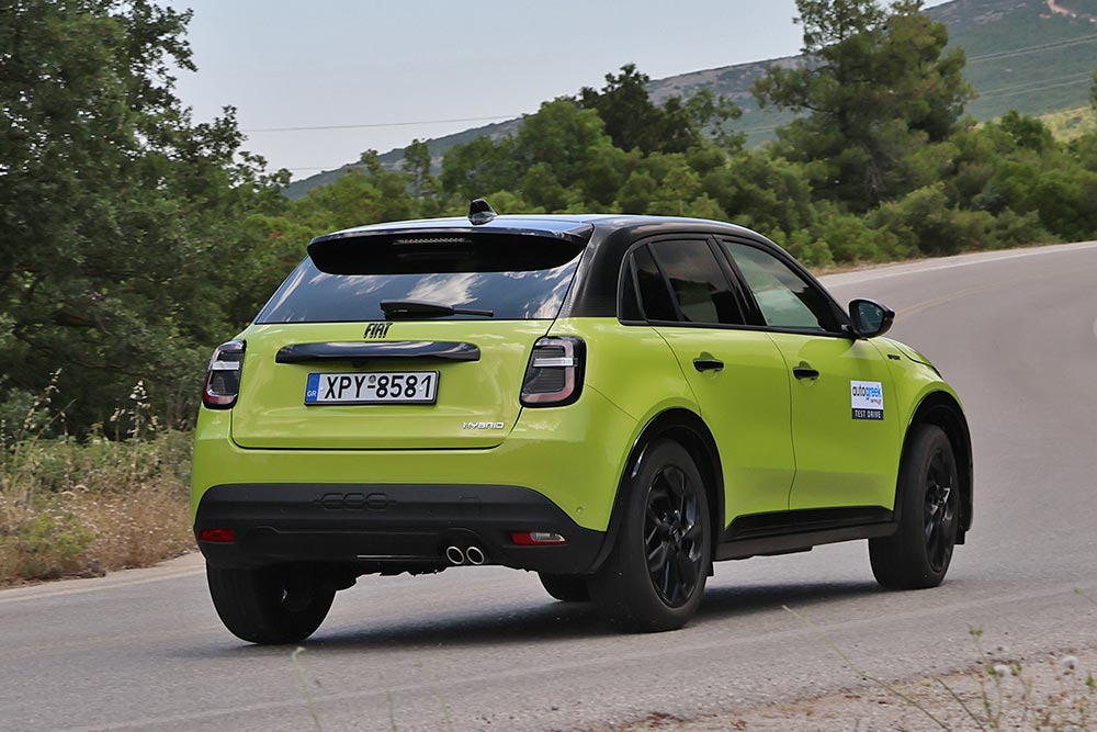 https://cdn.autogreeknews.gr/wp-content/uploads/2026/06/Fiat-600-1.2-Hybrid-145-6-1.jpg