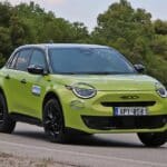 Fiat-600-1.2-Hybrid-145-interior-(22)