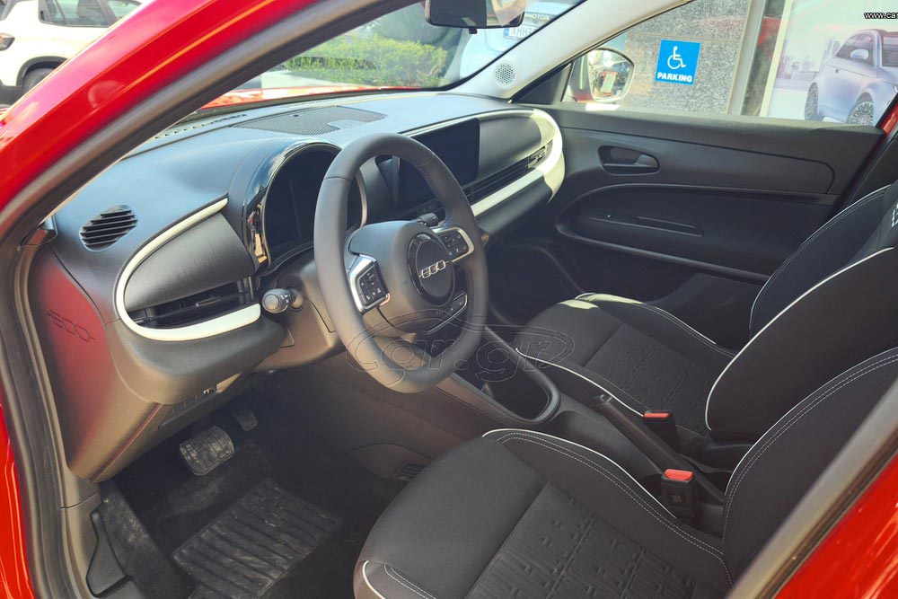 https://cdn.autogreeknews.gr/wp-content/uploads/2026/06/Fiat-600-Hybrid-2024-6.jpg