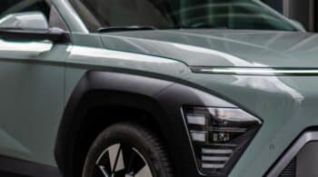 Υβριδικό SUV «σκίζει» με τα πλεονεκτήματα και την τιμή του