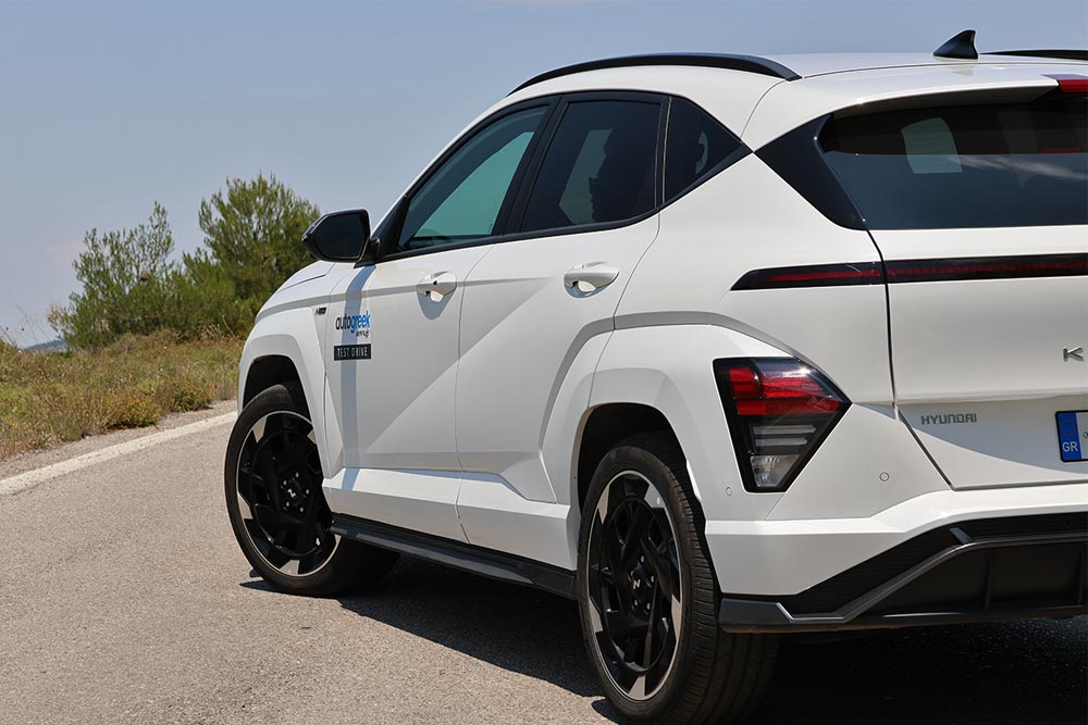 https://cdn.autogreeknews.gr/wp-content/uploads/2026/06/Hyundai-Kona-Electric-MY26-N-Line-14.jpg